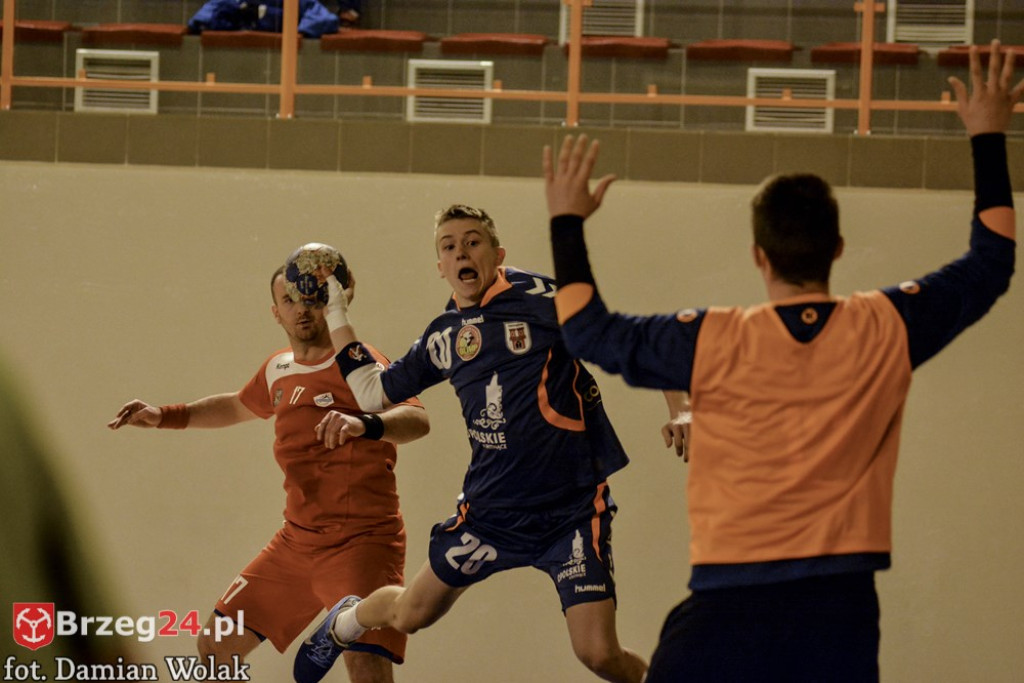 Olimp przegrywa siódmy raz z Siódemką Legnica