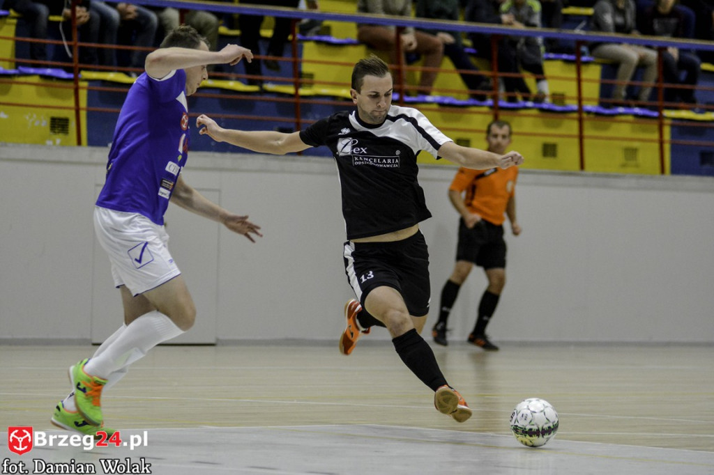 KS Gredar Futsal Team Brzeg - LEX Kancelaria Słomniki 5:6 (2:4) [fotorelacja]