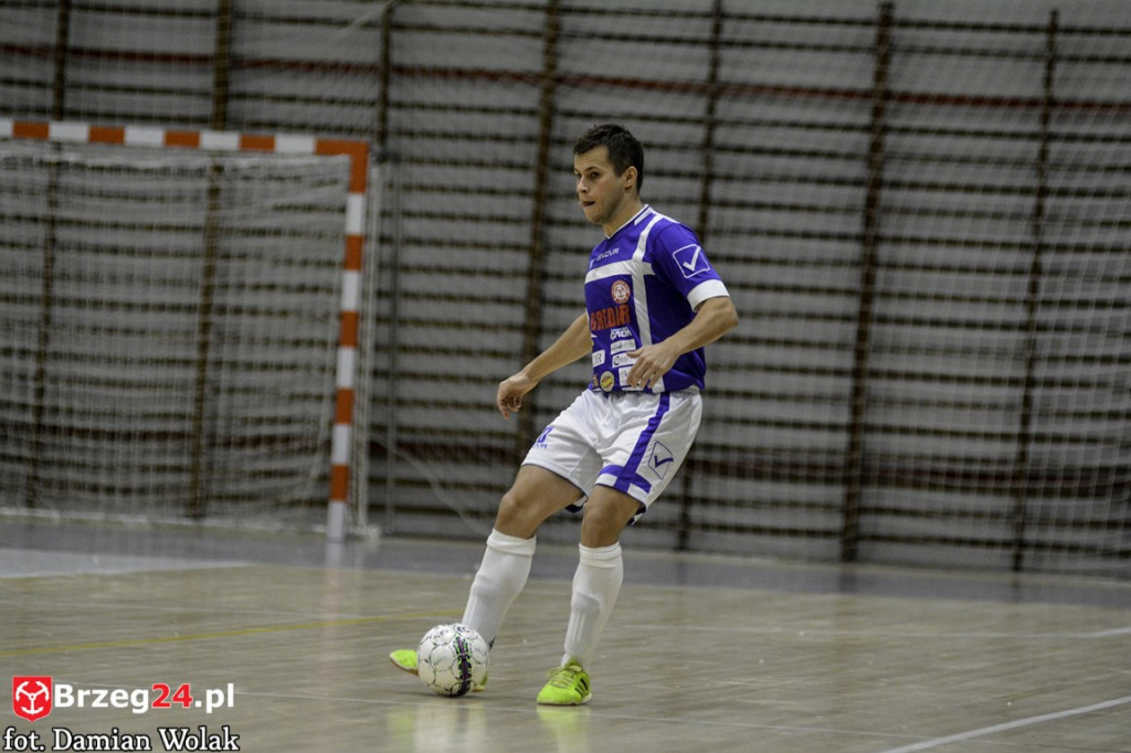 KS Gredar Futsal Team Brzeg - LEX Kancelaria Słomniki 5:6 (2:4) [fotorelacja]