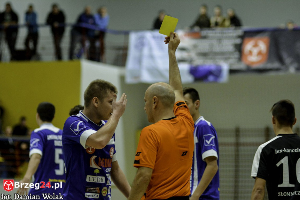 KS Gredar Futsal Team Brzeg - LEX Kancelaria Słomniki 5:6 (2:4) [fotorelacja]