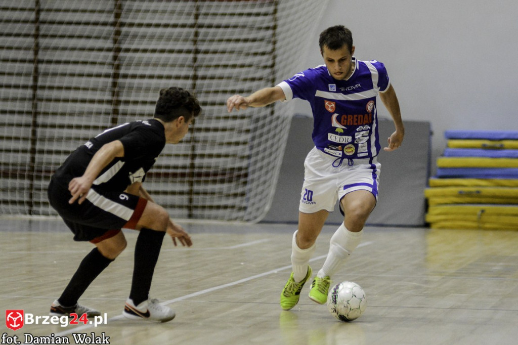 KS Gredar Futsal Team Brzeg - LEX Kancelaria Słomniki 5:6 (2:4) [fotorelacja]