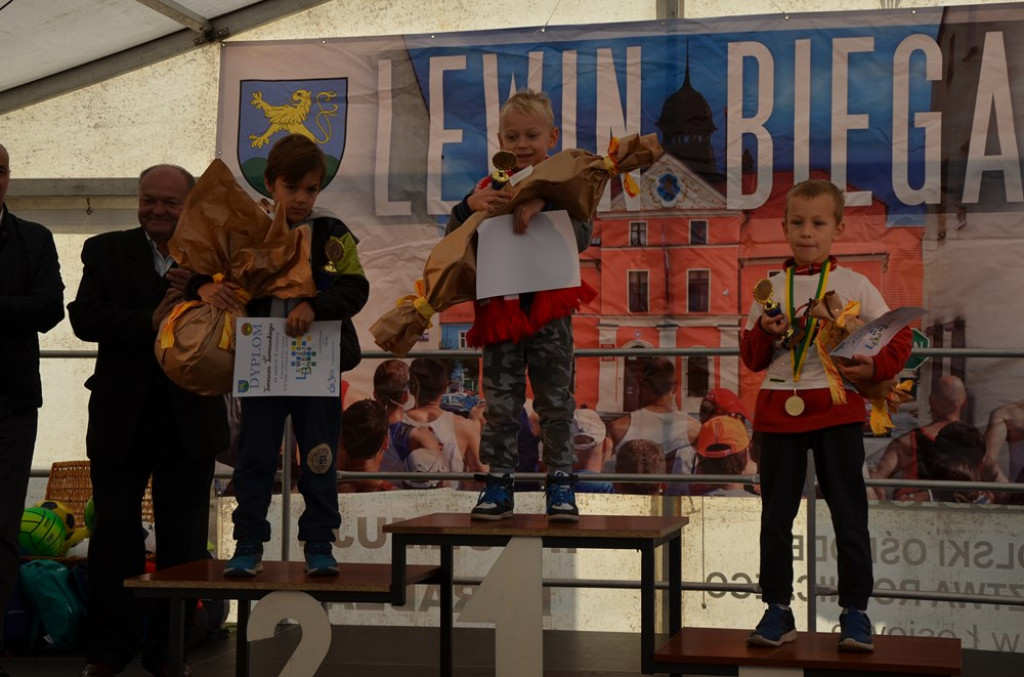 Lewin biegał po raz czwarty !
