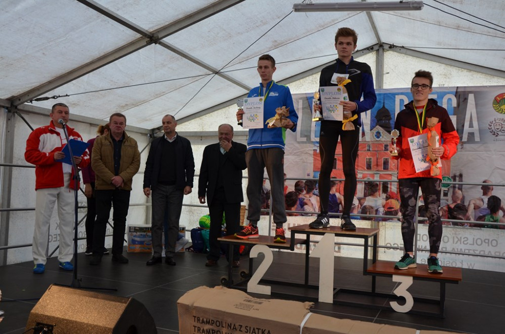 Lewin biegał po raz czwarty !