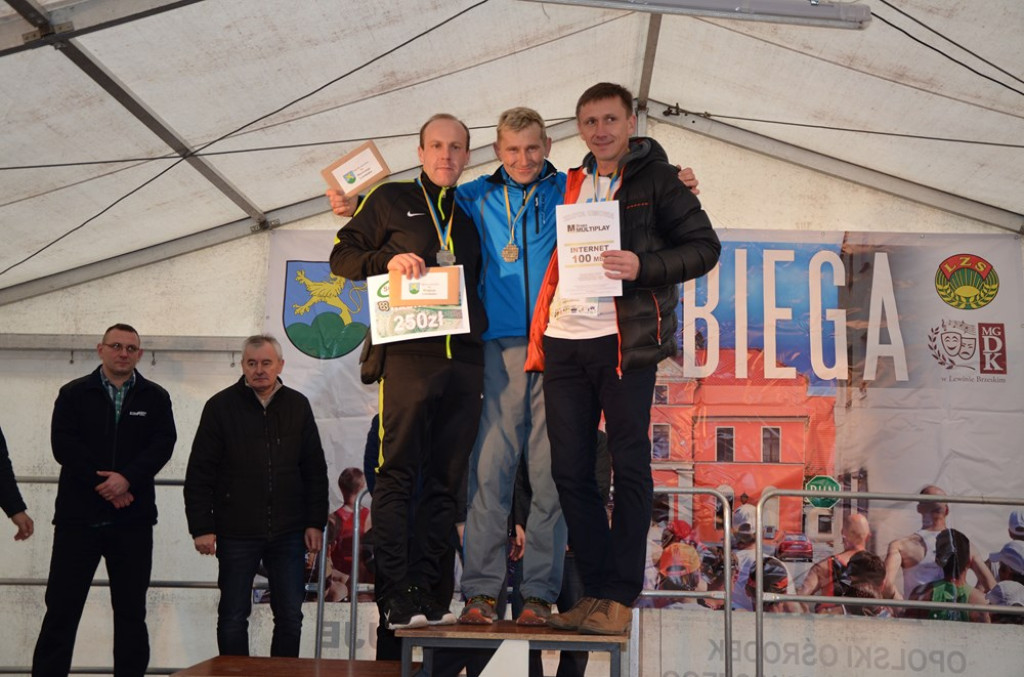 Lewin biegał po raz czwarty !