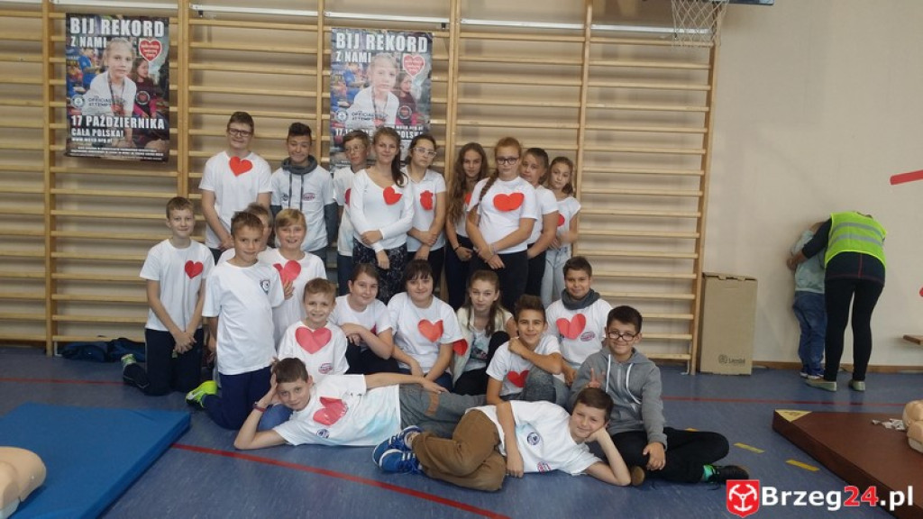 Próba pobicia rekordu Guinness`a w PSP im. Bohaterów II Wojny Światowej w Czepielowicach