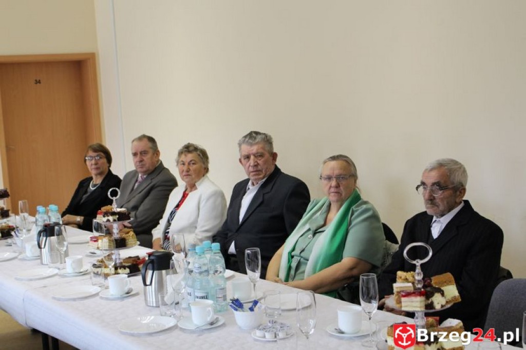 ODZNACZENIA ZA DŁUGOLETNIE POŻYCIE MAŁŻEŃSKIE W GMINIE LUBSZA