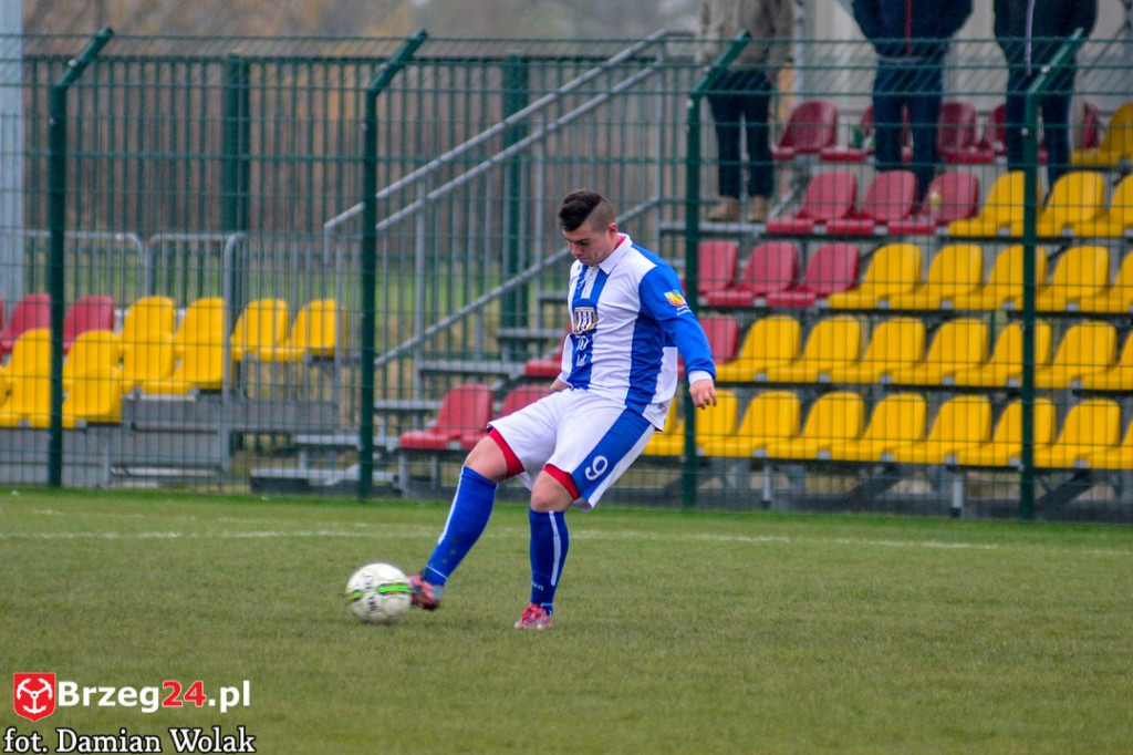 LZS Starowice pewnie pokonuje MKS Prudnik 3:0