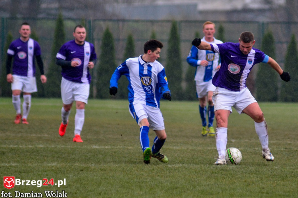 LZS Starowice pewnie pokonuje MKS Prudnik 3:0