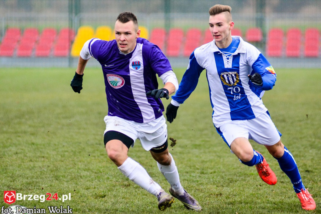 LZS Starowice pewnie pokonuje MKS Prudnik 3:0