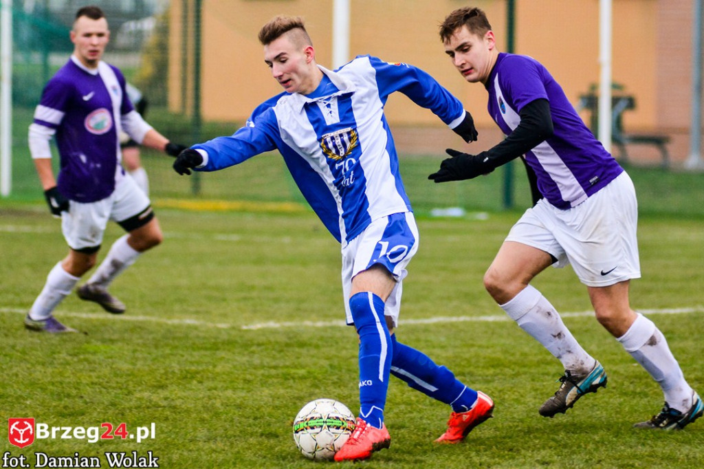 LZS Starowice pewnie pokonuje MKS Prudnik 3:0