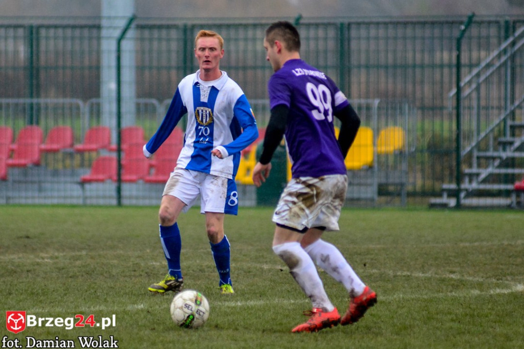 LZS Starowice pewnie pokonuje MKS Prudnik 3:0