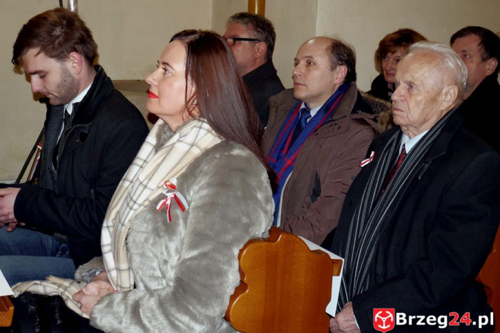 Koncert Laureatów XXI Festiwalu Pieśni Patriotycznej w Pogorzeli [FOTORELACJA i WYNIKI]