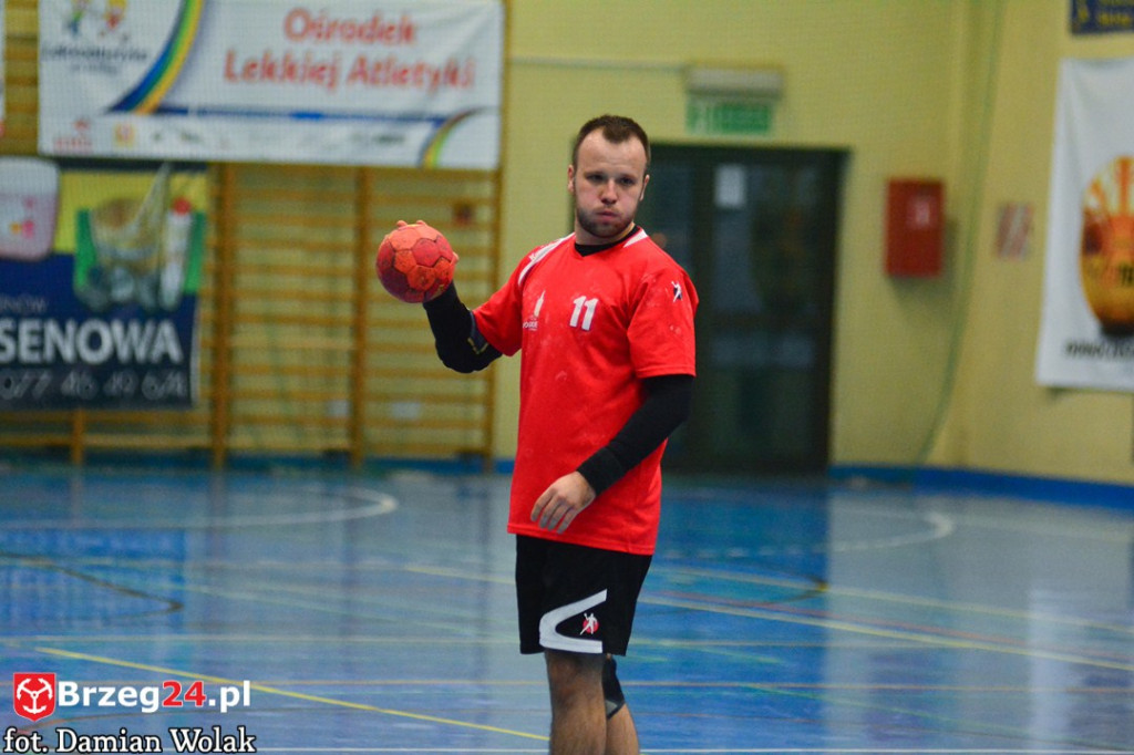 Orlik Brzeg przegrywa w derbach Opolszczyzny z OSIR-em Komprachcice