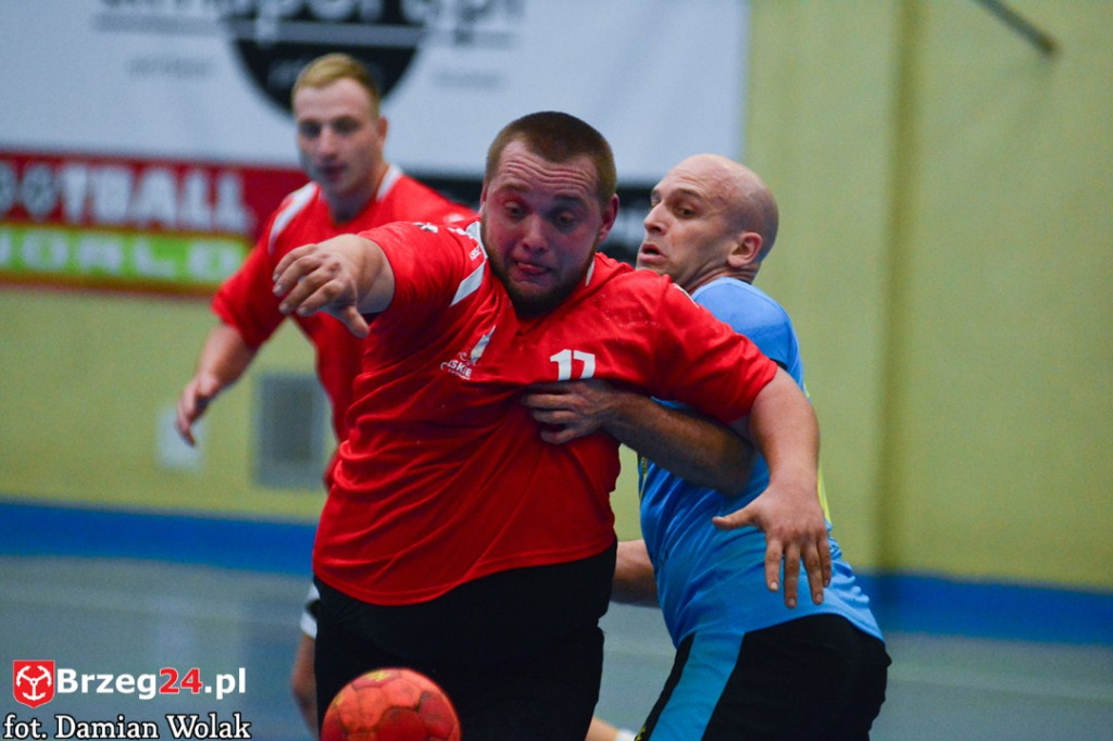 Orlik Brzeg przegrywa w derbach Opolszczyzny z OSIR-em Komprachcice