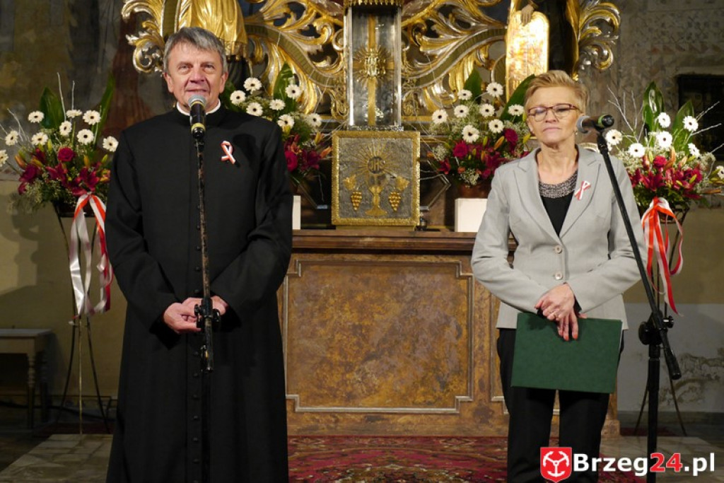 Koncert Laureatów XXI Festiwalu Pieśni Patriotycznej w Pogorzeli [FOTORELACJA i WYNIKI]