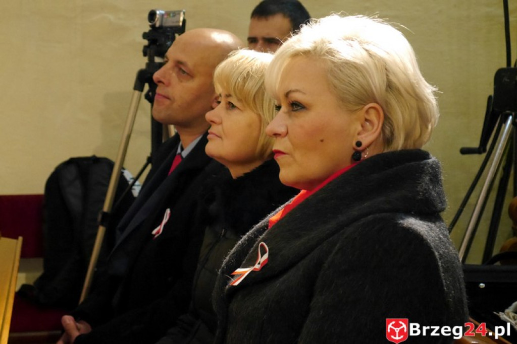 Koncert Laureatów XXI Festiwalu Pieśni Patriotycznej w Pogorzeli [FOTORELACJA i WYNIKI]