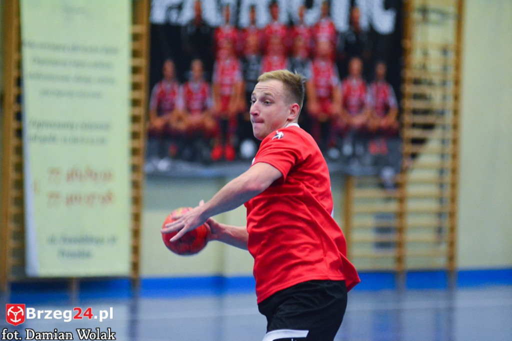 Orlik Brzeg przegrywa w derbach Opolszczyzny z OSIR-em Komprachcice