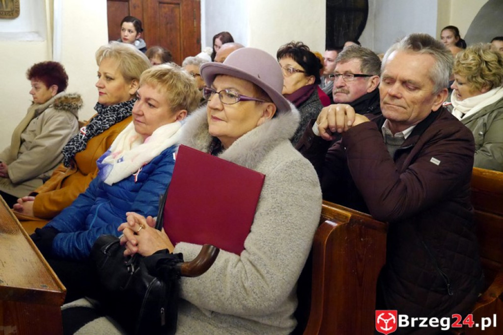 Koncert Laureatów XXI Festiwalu Pieśni Patriotycznej w Pogorzeli [FOTORELACJA i WYNIKI]