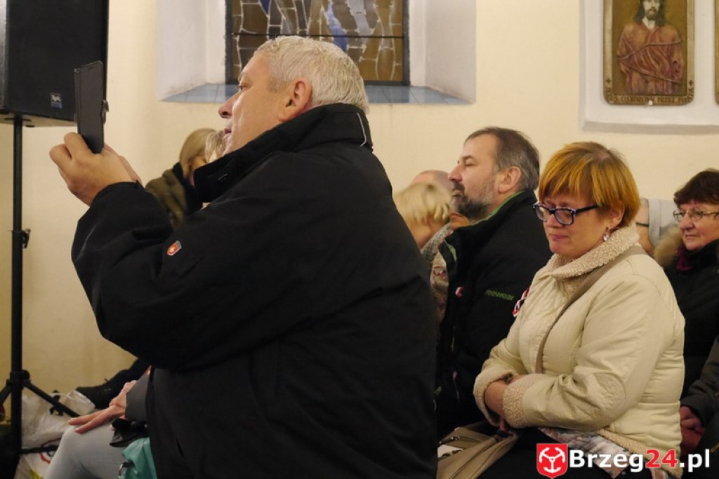 Koncert Laureatów XXI Festiwalu Pieśni Patriotycznej w Pogorzeli [FOTORELACJA i WYNIKI]