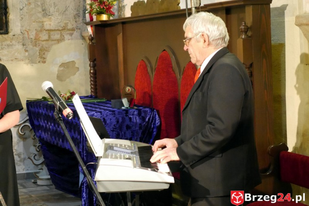 Koncert Laureatów XXI Festiwalu Pieśni Patriotycznej w Pogorzeli [FOTORELACJA i WYNIKI]