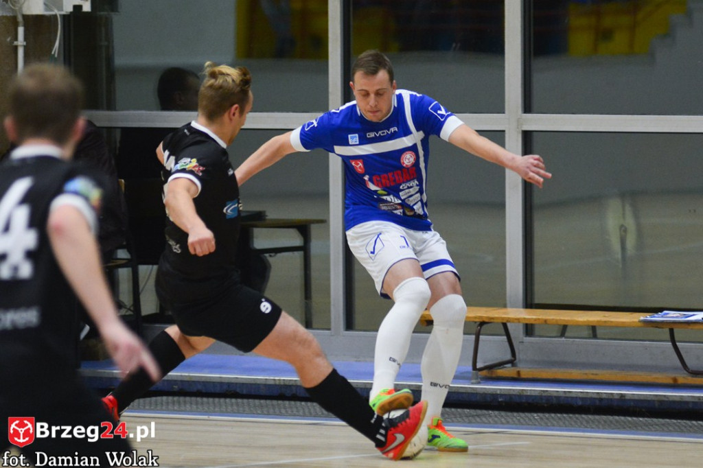 Porażka Gredaru Brzeg z Malwee Łódź