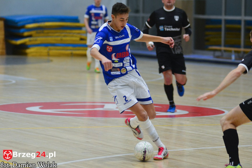 Porażka Gredaru Brzeg z Malwee Łódź