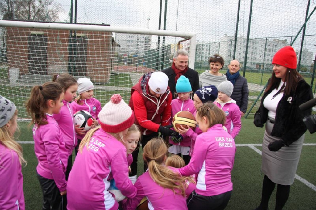 Szczególna wizyta  w Zespole Szkół nr 1 w Brzegu