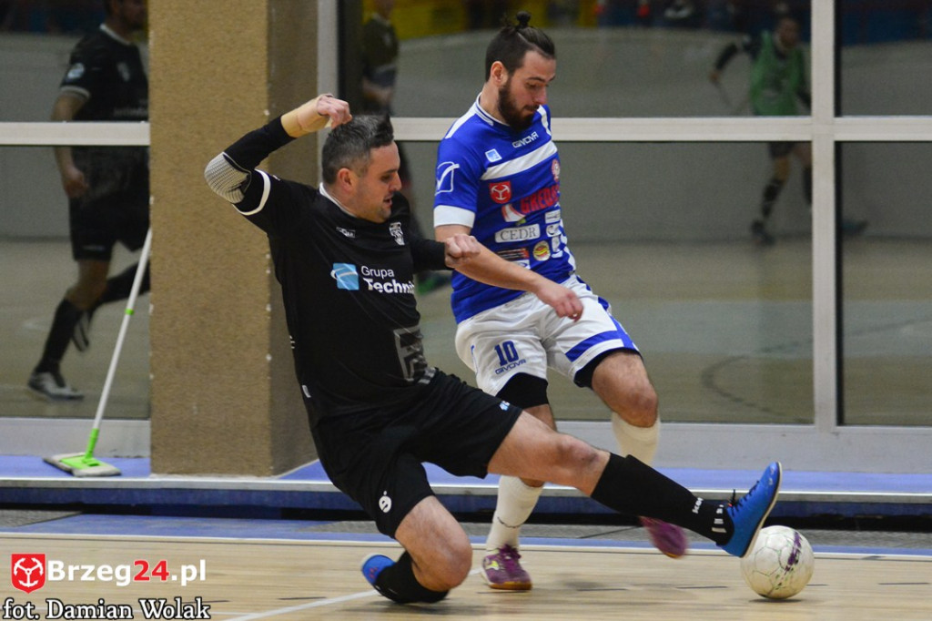 Porażka Gredaru Brzeg z Malwee Łódź