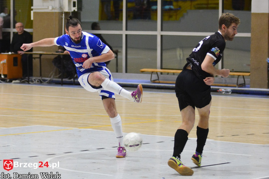 Porażka Gredaru Brzeg z Malwee Łódź