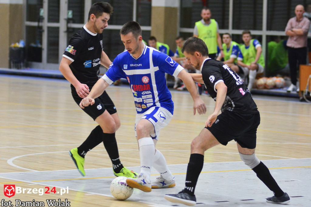 Porażka Gredaru Brzeg z Malwee Łódź