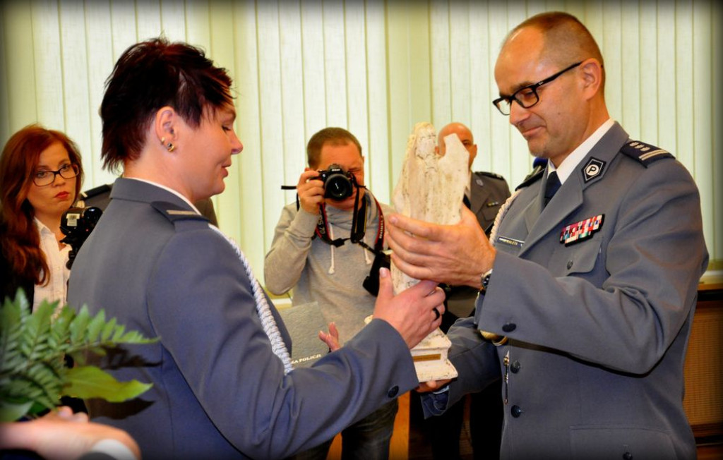 Prezydent RP Andrzej Duda odznaczył brzeskich policjantów medalami