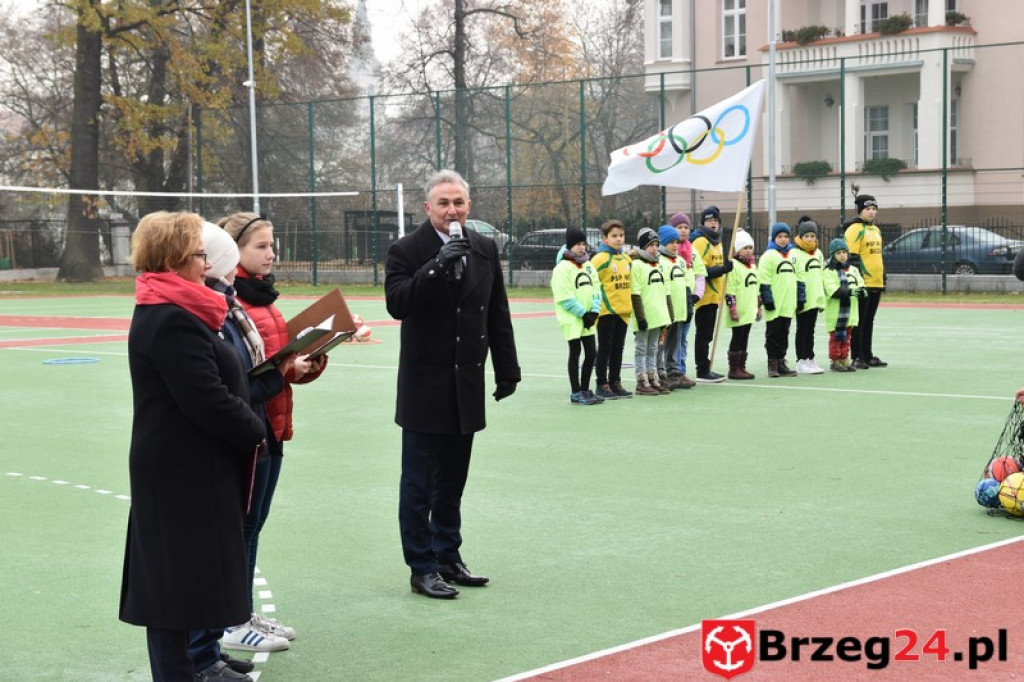 Kompleks sportowy przy Publicznej Szkole Podstawowej nr 5 oficjalnie otwarty