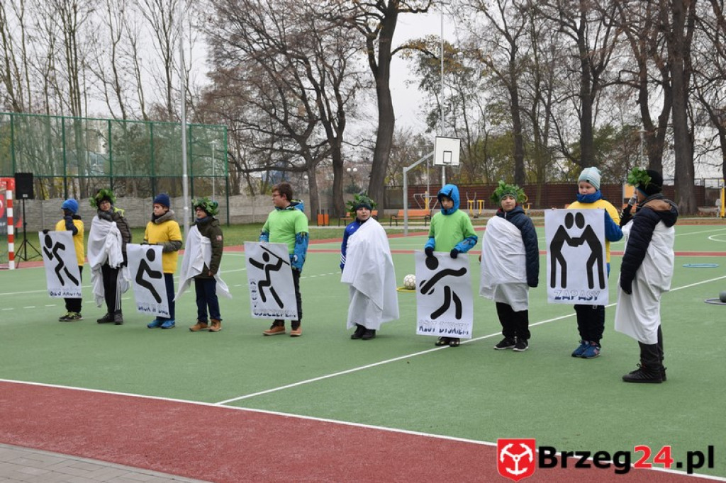 Kompleks sportowy przy Publicznej Szkole Podstawowej nr 5 oficjalnie otwarty