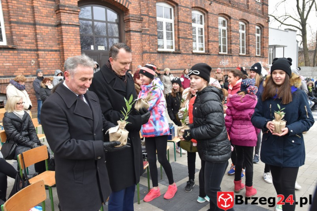 Kompleks sportowy przy Publicznej Szkole Podstawowej nr 5 oficjalnie otwarty