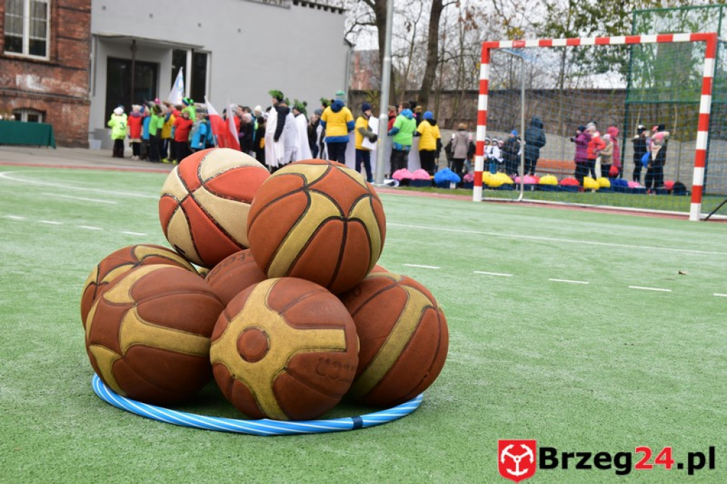 Kompleks sportowy przy Publicznej Szkole Podstawowej nr 5 oficjalnie otwarty