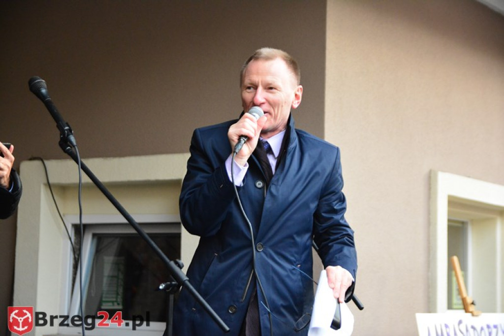 Rekord we wspólnym śpiewaniu pobity! W Brzegu trwają Ogólnopolskie Dni Praw Dziecka