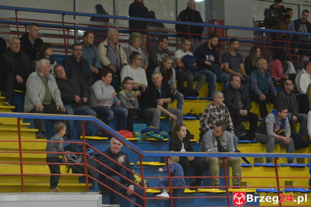 Koszykarki Stali Brzeg pewnie pokonują AZS Poznań [FOTORELACJA]