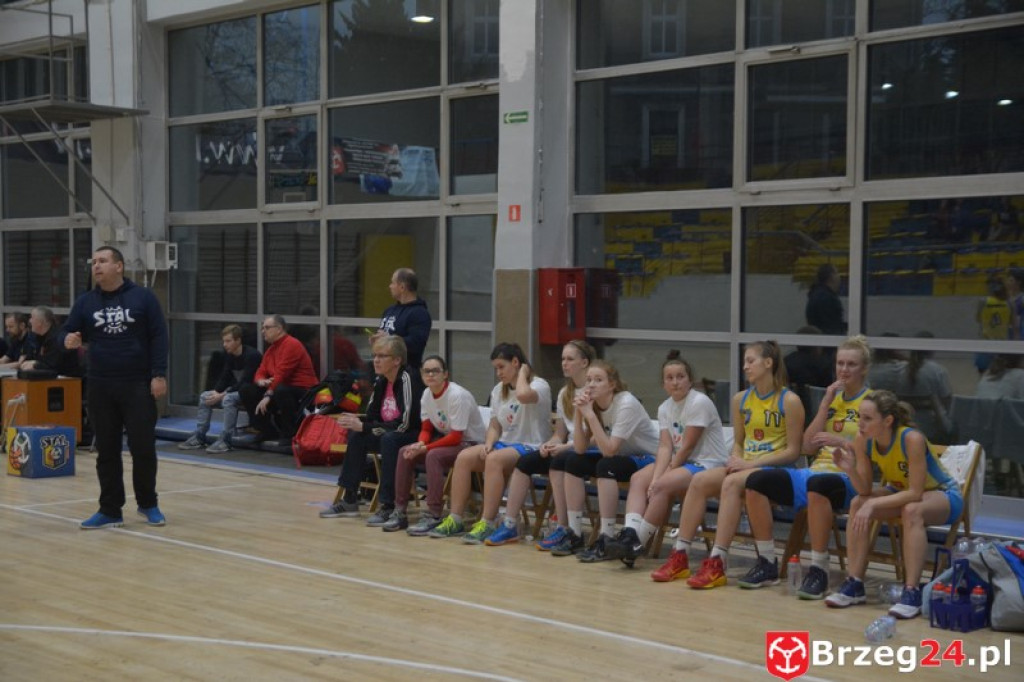 Koszykarki Stali Brzeg pewnie pokonują AZS Poznań [FOTORELACJA]