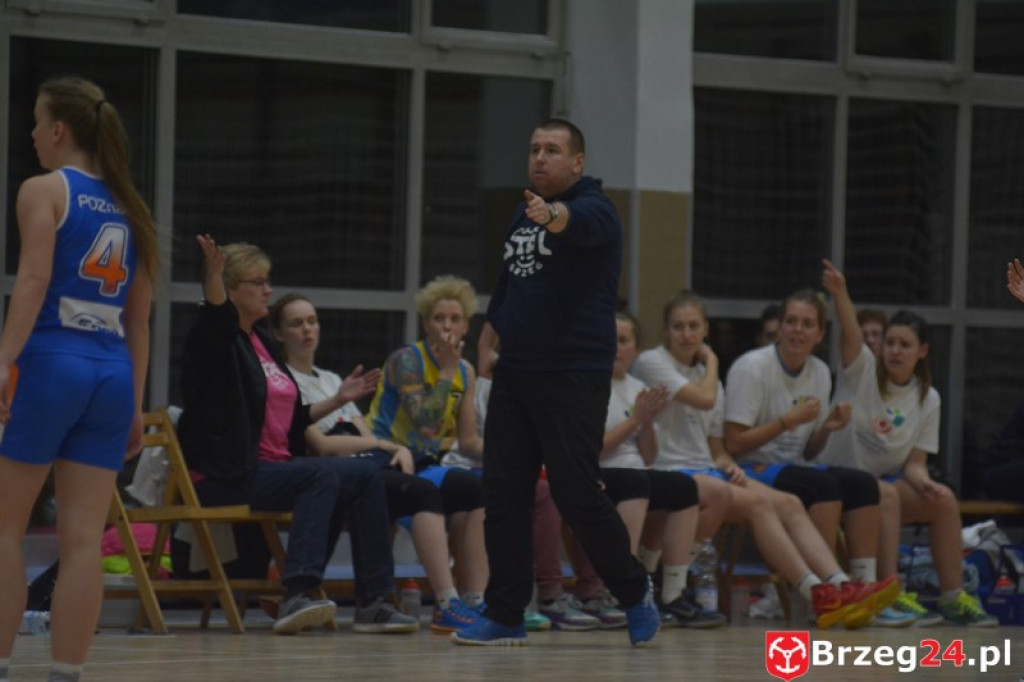 Koszykarki Stali Brzeg pewnie pokonują AZS Poznań [FOTORELACJA]