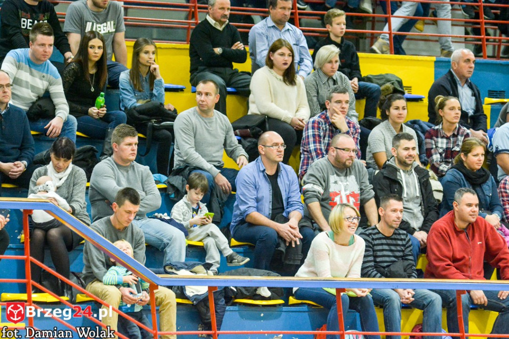 Gredar przegrywa z liderem - SRS Gwiazda Ruda Śląska