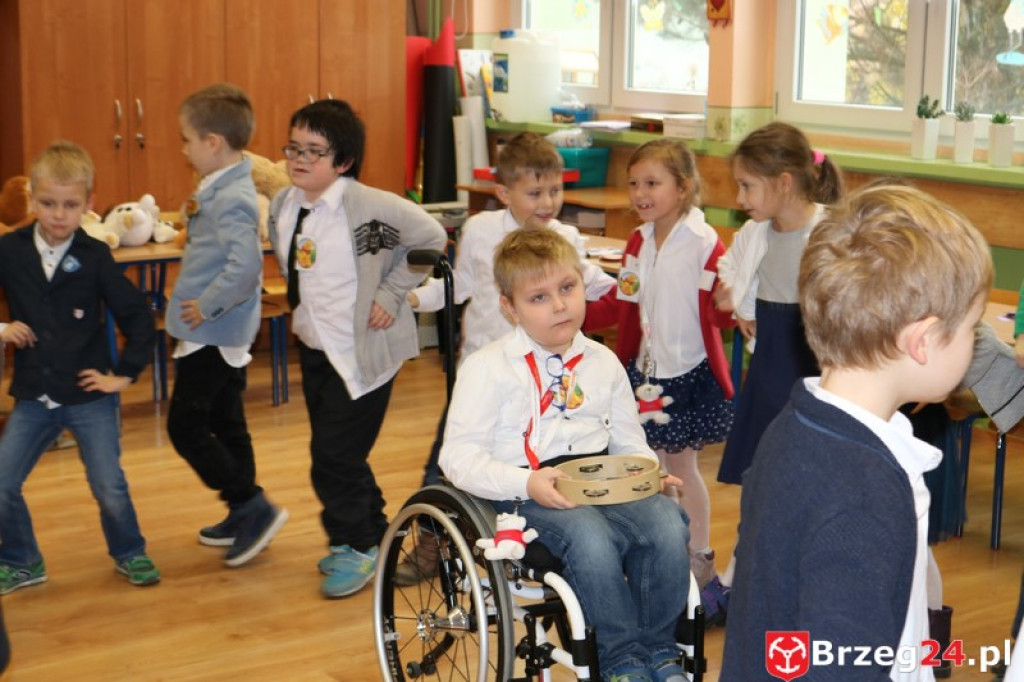 Obchody Dnia Pluszowego Misia w Ósemce