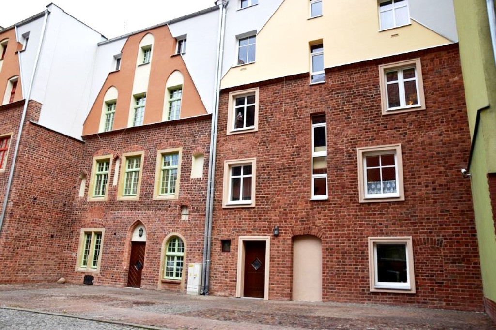 Zabytkowe kamienice w Brzegu odzyskały dawny blask