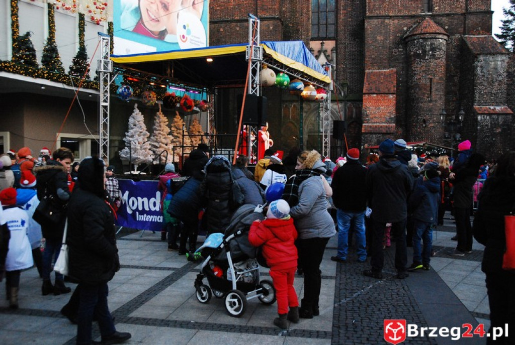 40 tysięcy światełek - Fotorelacja ze  