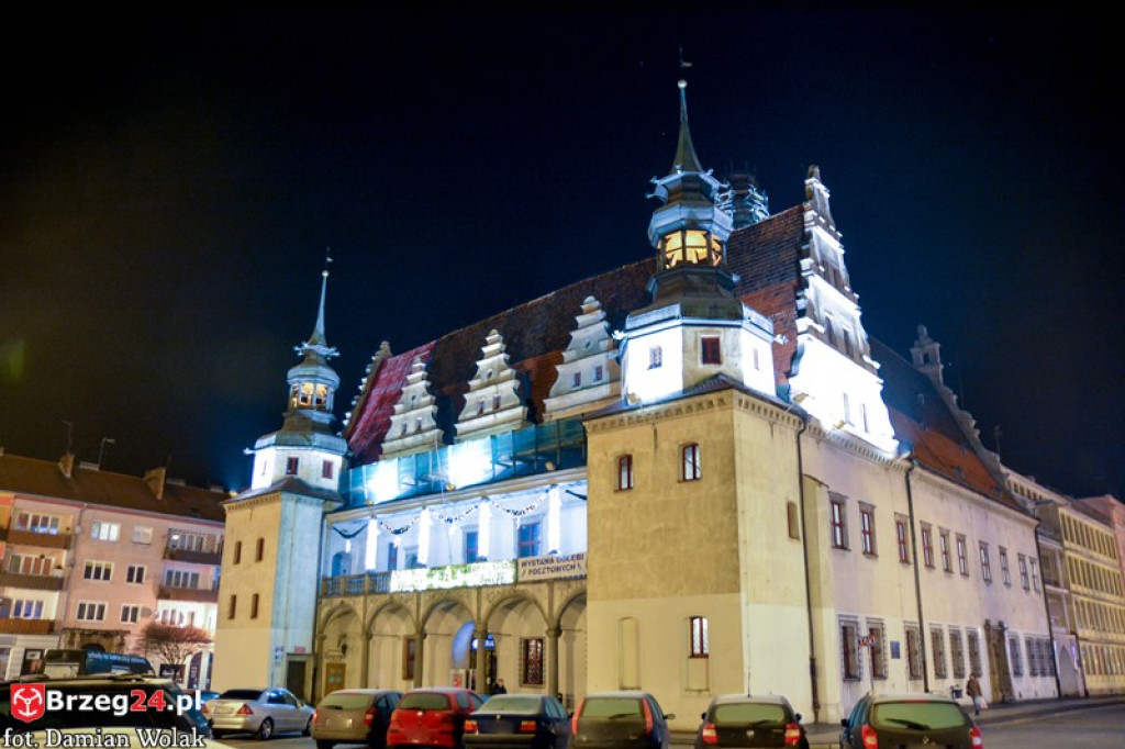 Rozświetlony Brzeg nocą