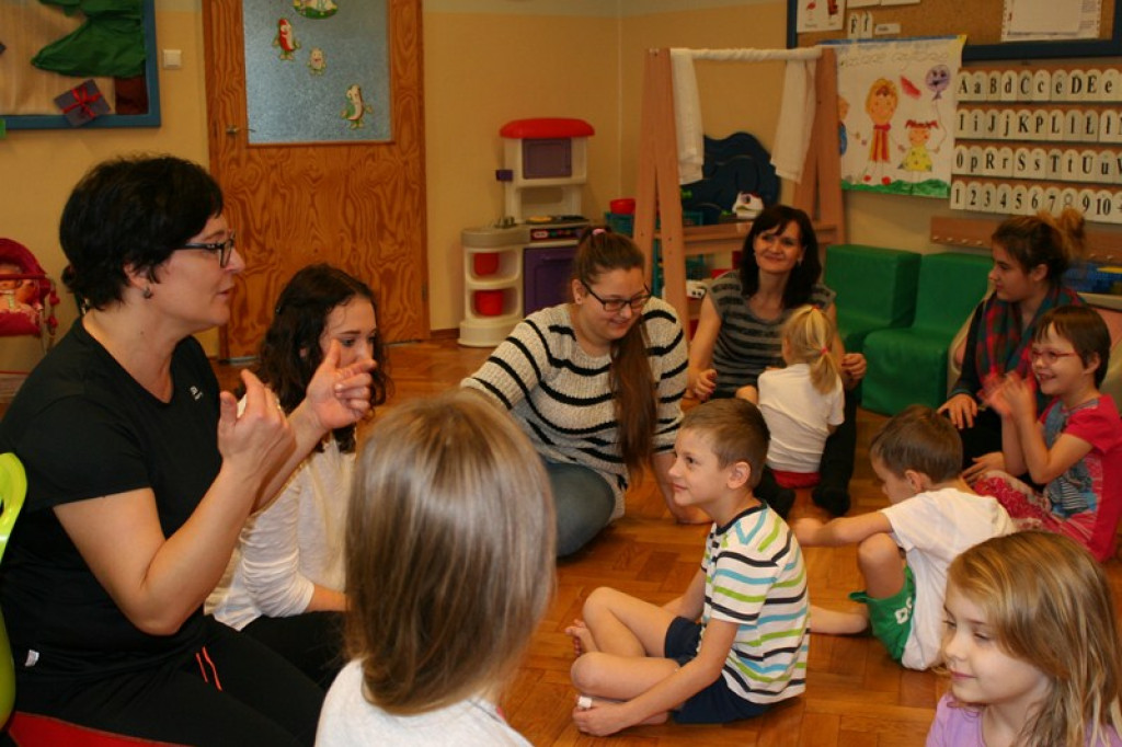 Metoda Ruchu Rozwijającego Weroniki Sherborne w PP nr 7