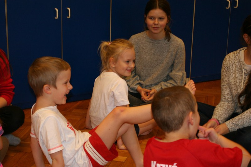 Metoda Ruchu Rozwijającego Weroniki Sherborne w PP nr 7