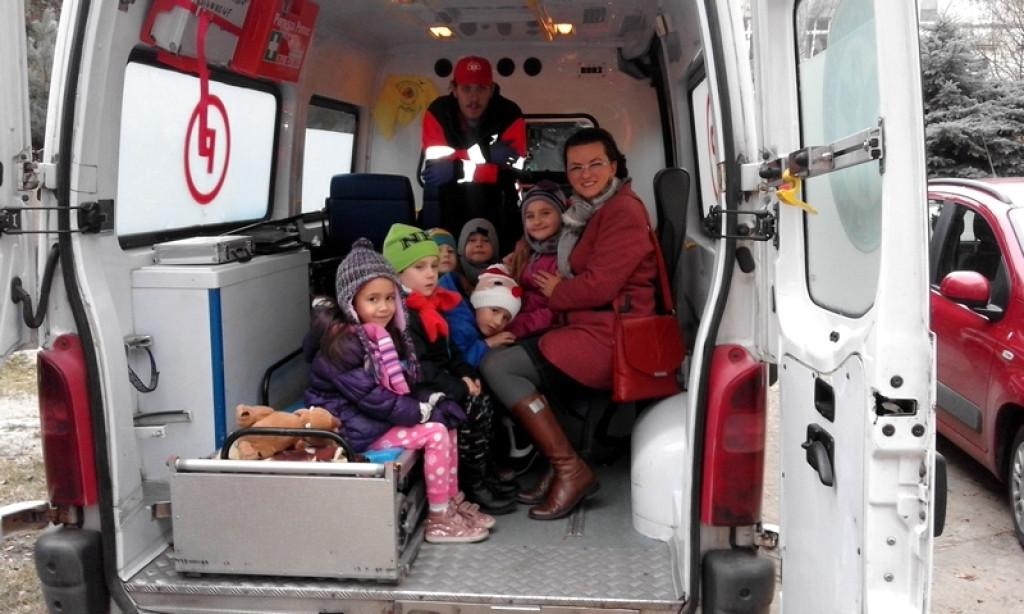 Starszaki z Publicznego Przedszkola nr 11 potrafią ratować życie .