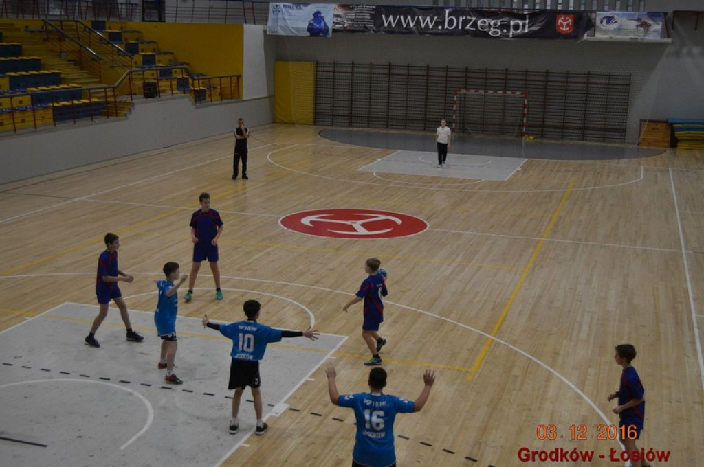 AWANS JEDYNKI I TRÓJKI  DO PÓŁFINAŁU WOJEWÓDZKIEGO