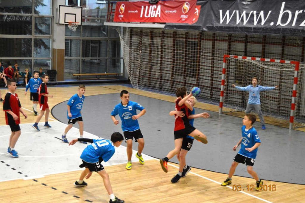 AWANS JEDYNKI I TRÓJKI  DO PÓŁFINAŁU WOJEWÓDZKIEGO