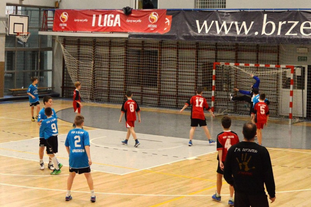 AWANS JEDYNKI I TRÓJKI  DO PÓŁFINAŁU WOJEWÓDZKIEGO